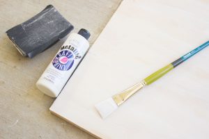 DIY Distressed Clothespin Polaroid Photo Display