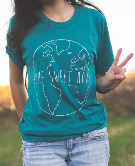home sweet home globe tee the wanderful soul